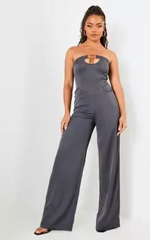 PrettyLittleThing Темно-серый тканый комбинезон с пряжкой