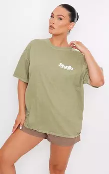 PrettyLittleThing Темно-синяя футболка с принтом Studio Puff