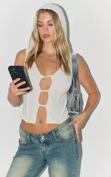 PrettyLittleThing Текстурированный длинный топ кремового цвета под проволочной косточкой с вырезами