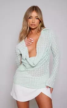 PrettyLittleThing Текстурная рубашка с глубоким вырезом и разрезами на рукавах Sage
