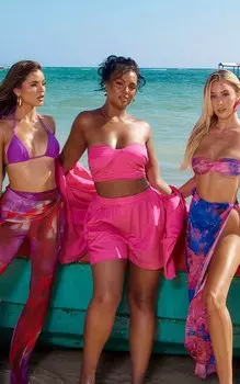 PrettyLittleThing Топ-бандо Plus с эффектом льна цвета фуксии