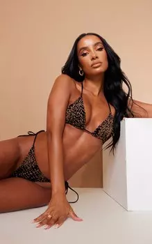 PrettyLittleThing Топ бикини с треугольными чашечками Stone Devore