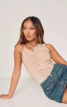 PrettyLittleThing Топ Petite Stone со сборками и вырезами