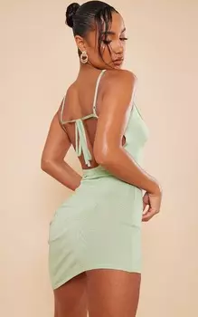PrettyLittleThing Трикотажное мини-платье с блестками Sage и хомутом на бретельках