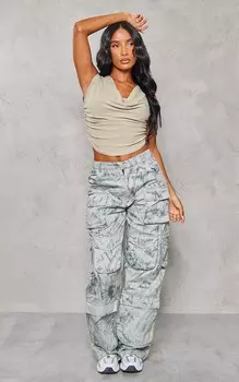 PrettyLittleThing Твиловые брюки-карго цвета хаки в винтажном стиле Extreme Oversized