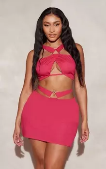 PrettyLittleThing Укороченный топ с треугольной отделкой и ярко-розовым льняным узором