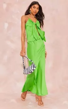 PrettyLittleThing Высокая зеленая атласная юбка мидакси