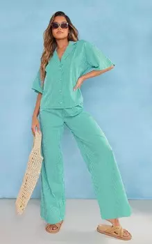 PrettyLittleThing Зеленые широкие брюки в тонкую полоску