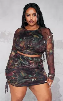 PrettyLittleThing Зеленый укороченный топ из сетки со сборками и абстрактным принтом Plus