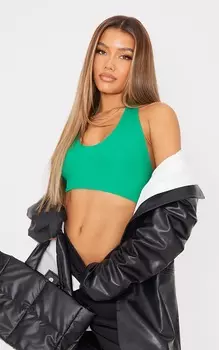 PrettyLittleThing Зеленый укороченный топ с воротником халтер в рубчик