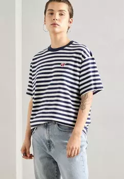 Принт на футболке CORE THE FREE SPIRIT PEACE BIRD Scotch & Soda, темно-синий