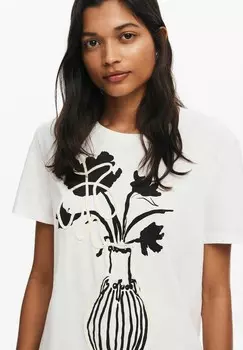 Принт на футболке Desigual, белый