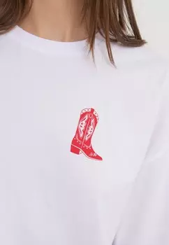 Принт на футболке Even&Odd, белый