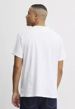 Принт на футболке Finlay Solid, белый