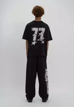 Принт на футболке LUCKY 7 LOW LIGHTS STUDIOS, черный