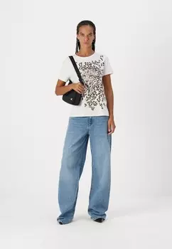 Принт на футболке Marc Cain, белый