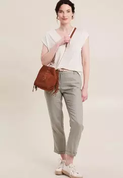 Принт на футболке MIT KURZEN RMELN Breal, коричневый