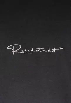 Принт на футболке Reichstadt, черный