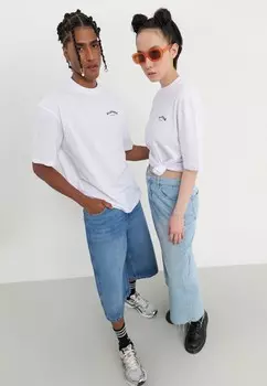 Принт на футболке UNISEX YOURTURN, белый