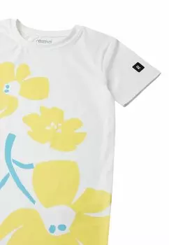 Принт на футболке Vauhdikas Reima, белые цветы