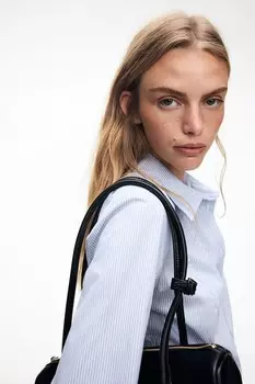 Приталенная блузка с подплечниками H&M, мультиколор