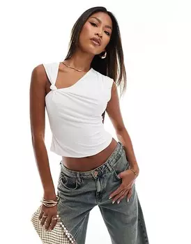 Приталенная майка цвета слоновой кости с узлом на плече ASOS DESIGN
