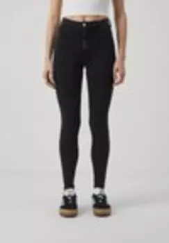 Приталенные брюки Gina Tricot, черный