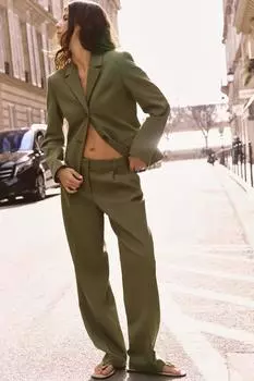 Приталенные брюки с прямыми штанинами ZARA, цвет Light khaki