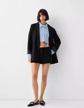 Приталенные шорты Bershka, черный