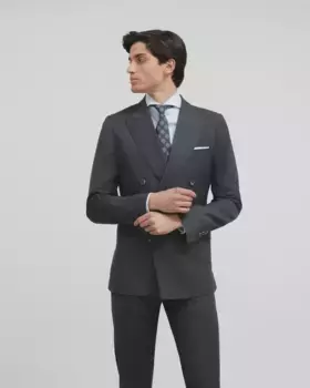 Приталенный однотонный серый мужской пиджак Silbon
