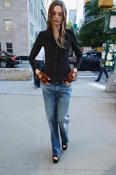 Приталенный пиджак на пуговицах ZARA, черный