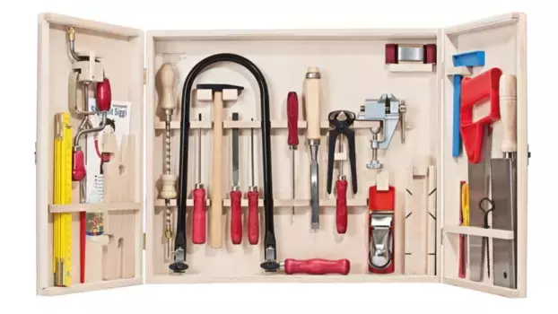 Профессиональный шкаф для лобзика со стальными инструментами Pebaro