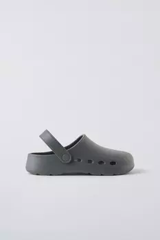 Прорезиненные сабо ZARA, серый