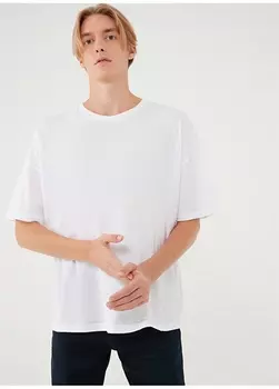 Простая белая мужская футболка с круглым вырезом и нормальным узором Mavi