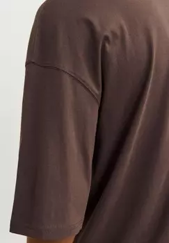 Простая футболка JJECHARGE TEE Jack & Jones, темно-коричневый
