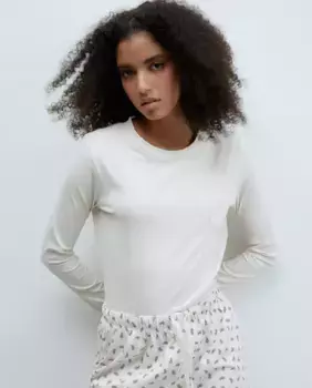 Простая футболка с карманами Sfera, цвет Crudo