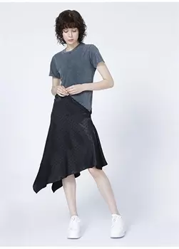 Простое черное женское платье с круглым вырезом Black On Black