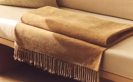 Простое одеяло из синели Zara Home, горчично-желтый