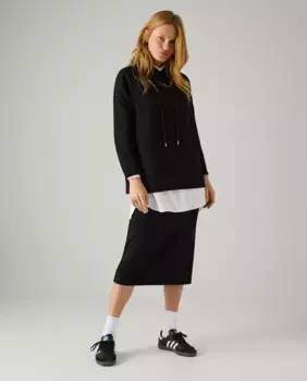 Простой свитер с капюшоном Ysabel Mora, черный