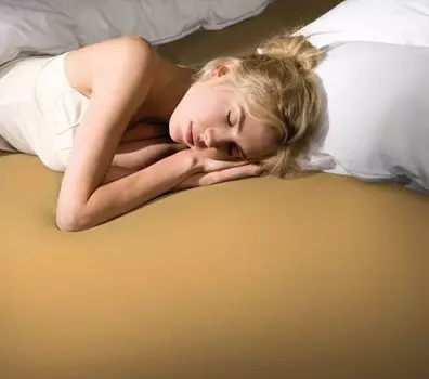 Простынь на приталенном уровне Bella Donna Jersey 037 Formesse, красный