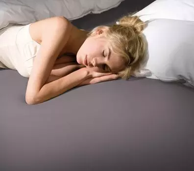 Простынь на приталенном уровне Bella Donna Jersey 037 Formesse, фиолетовый