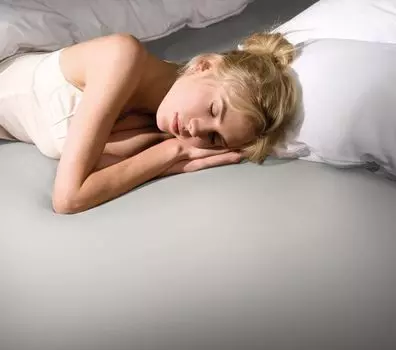 Простыня Bella Gracia La Piccola для топперов ростом до 7-10см цвет лен размер 100х190-200 Formesse