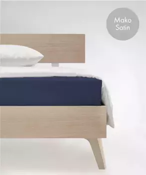 Простыня на подгонке fleuresse "Цвета в размерах. 90x200, 140x200 или 180x200 см", Мако Сатин, для матрасов высотой до 23 см, плоская простыня, натяжная простыня 100х200 см, 1 шт., цвет nachtblau