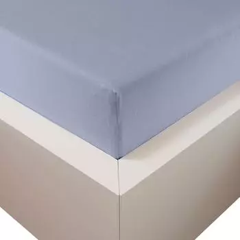 Простыня Traumschloss Premium Plus из благородного джерси 140-160 x 200-220 см средне-синего цвета 260 г/м, 47,5 % хлопок Мако, 47,5 % Лиоцелл, 5 % эластан