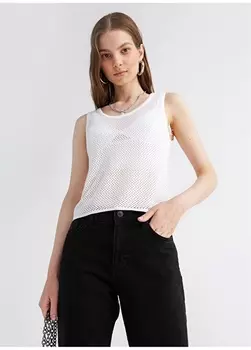 Прямая женская майка кремового цвета с круглым вырезом Black On Black