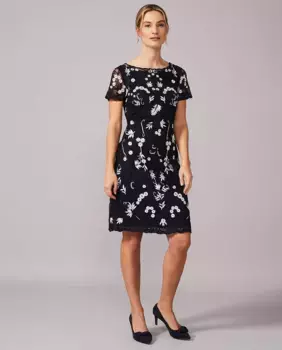 Прямое платье с короткими кружевными рукавами Phase Eight, темно-синий