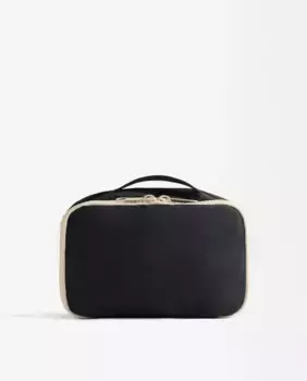 Прямоугольная дорожная сумка для туалетных принадлежностей с простой застежкой-молнией Parfois, чёрный