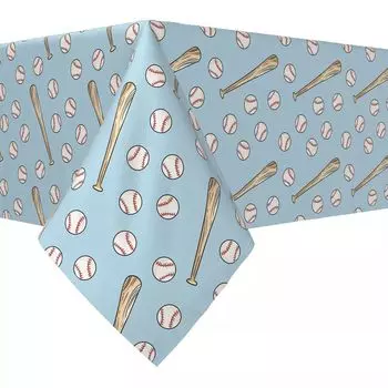 Прямоугольная скатерть, 100% полиэстер, 60 x 84 дюйма. Бейсбольные мячи и биты.