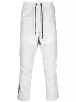 Прямые брюки из рипстопа Moncler Grenoble, нейтральный