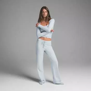 Прямые брюки SKIMS, цвет zen blue